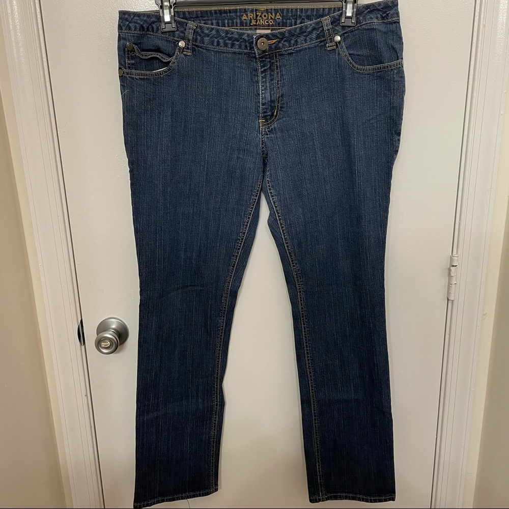 Dark wash Arizona jeans